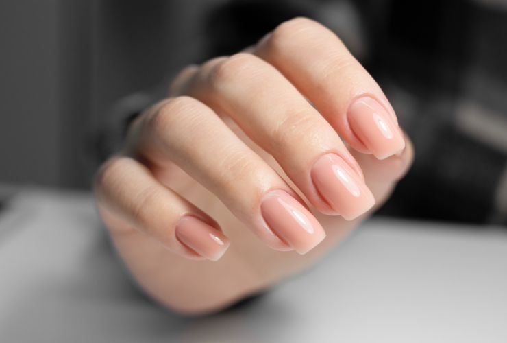 Le blush nails